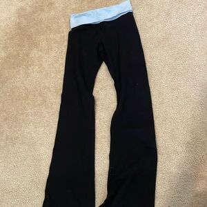 Solow yoga pants